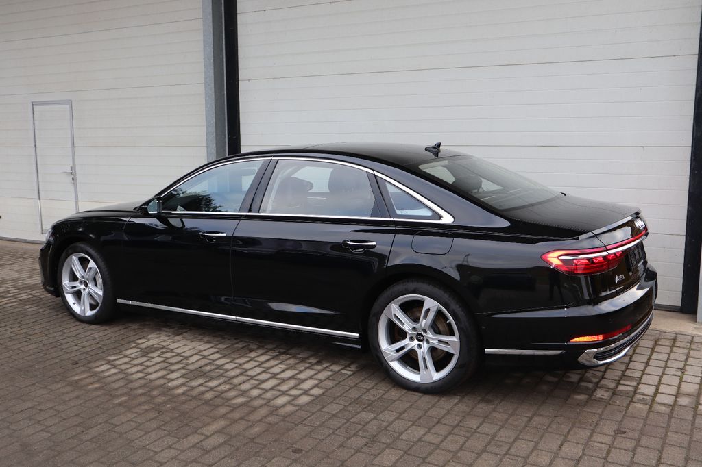Audi A8 2024