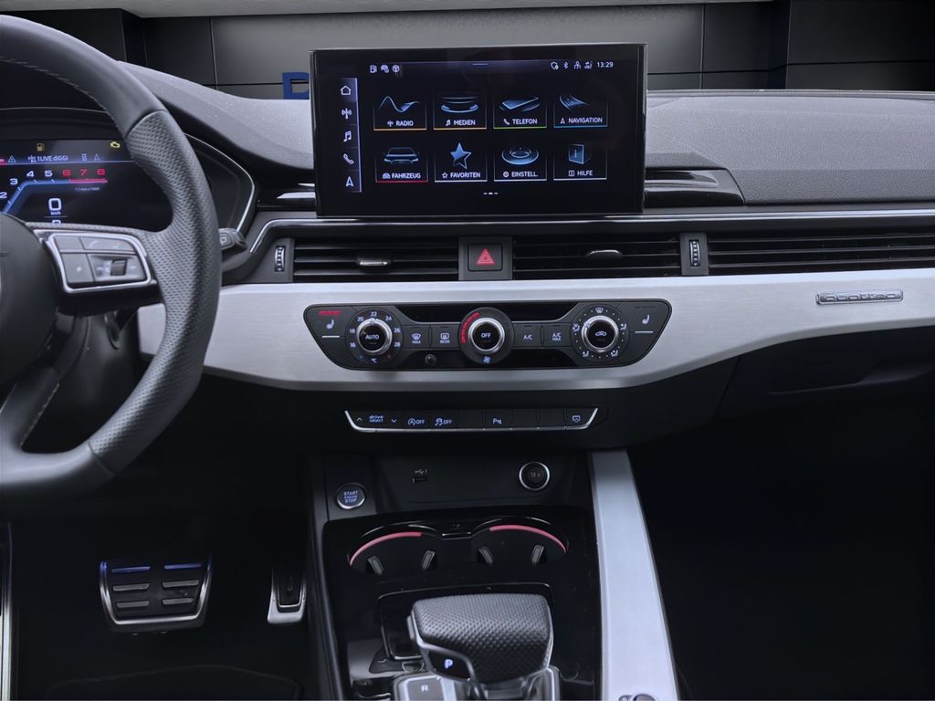 Audi A4 2023