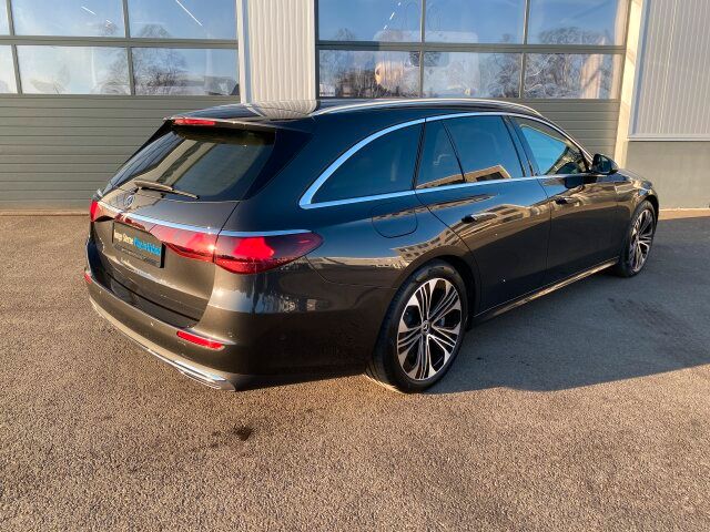 Mercedes-Benz E 300 2024