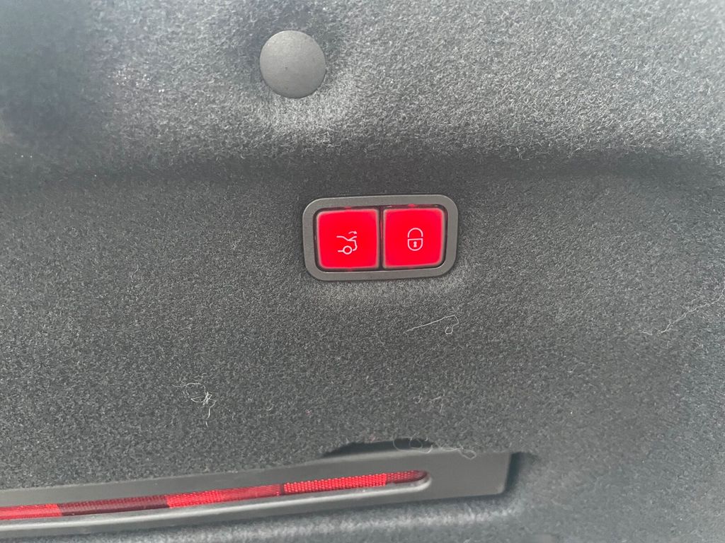 Mercedes-Benz SL 63 AMG 2023