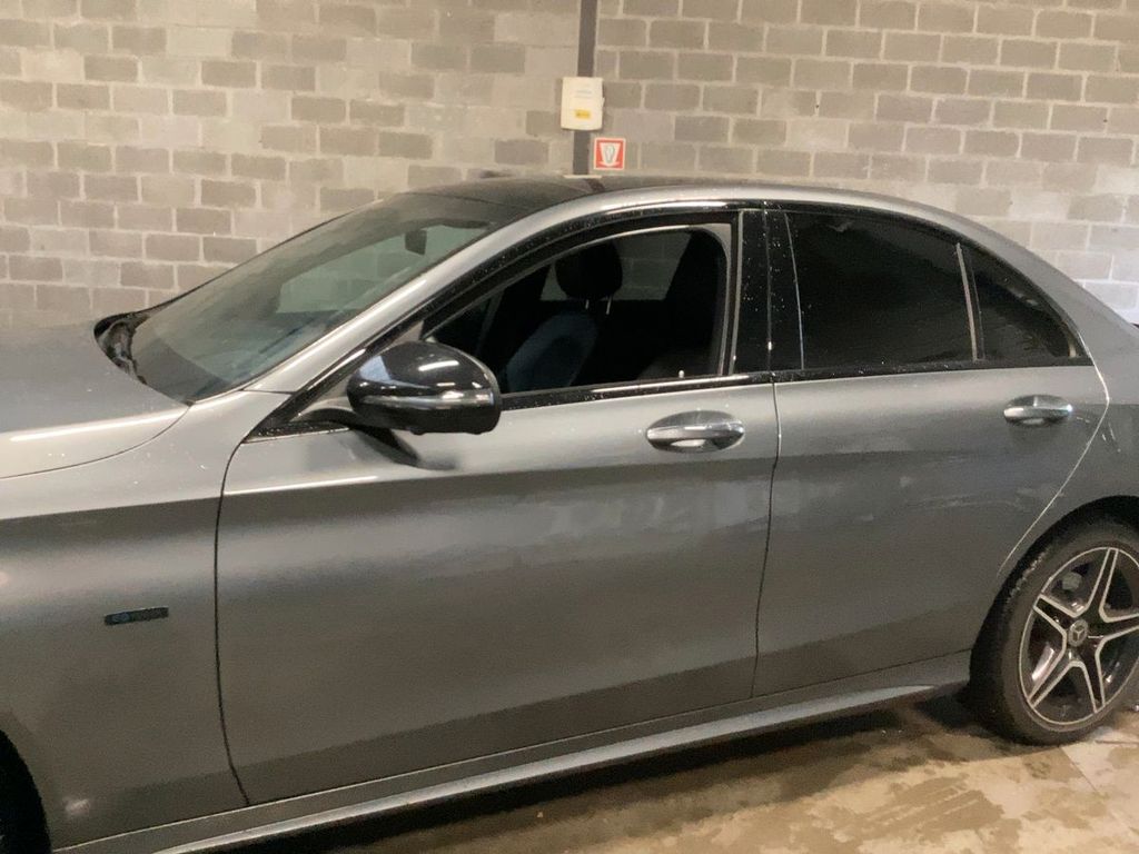 Mercedes-Benz C 300 2021