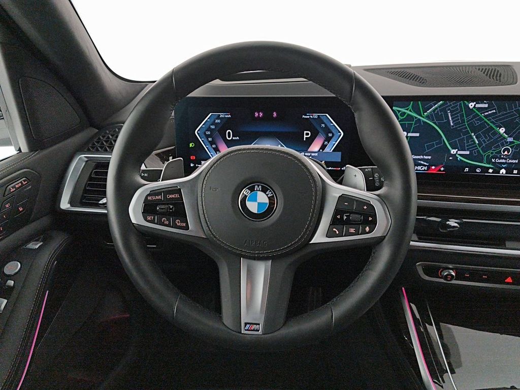 BMW X7 2025