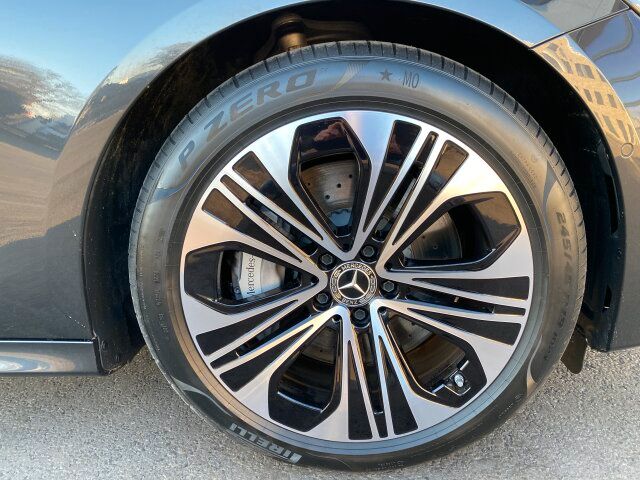 Mercedes-Benz E 300 2024