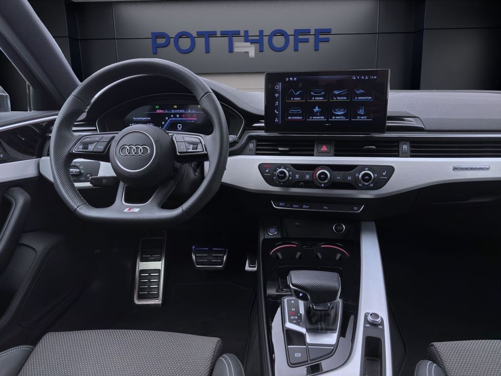 Audi A4 2023