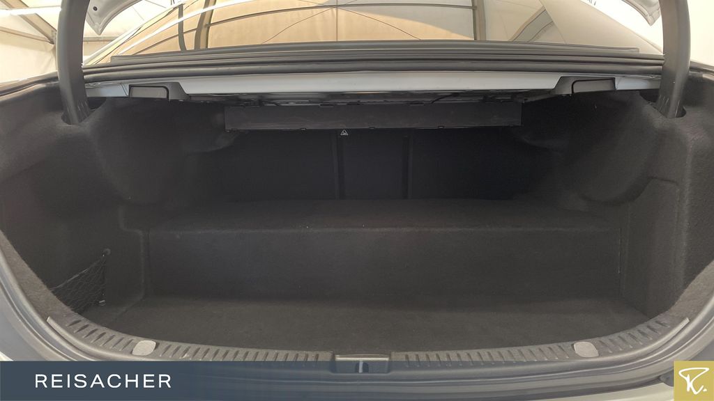 Mercedes-Benz EQE 2022