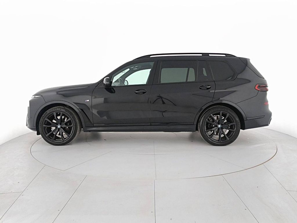 BMW X7 2025