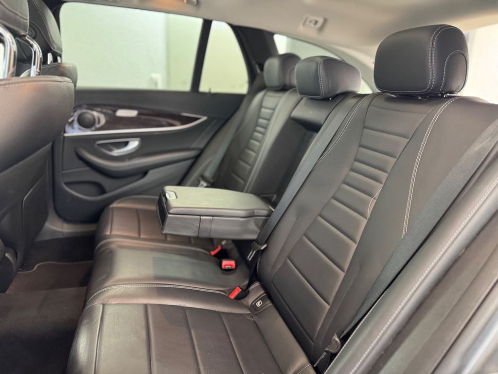 Mercedes-Benz E 300 2021