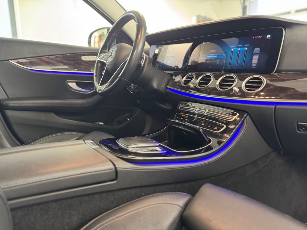 Mercedes-Benz E 300 2021