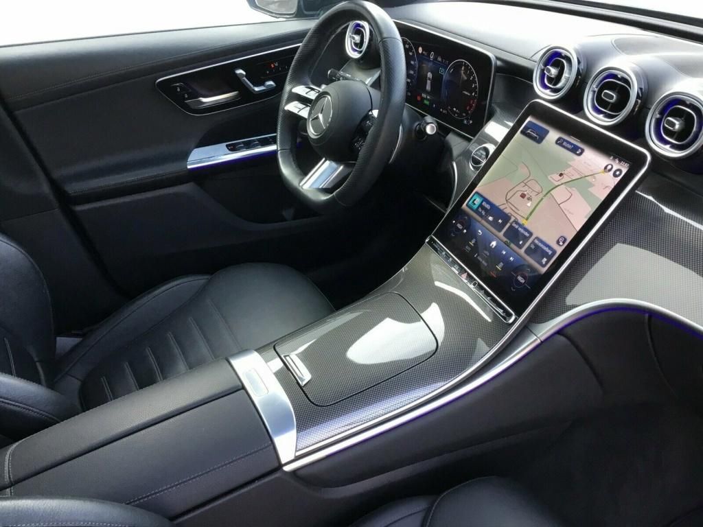 Mercedes-Benz GLC 300 2023