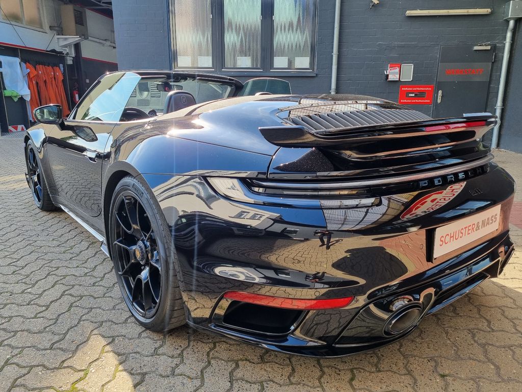 Porsche 992 2023