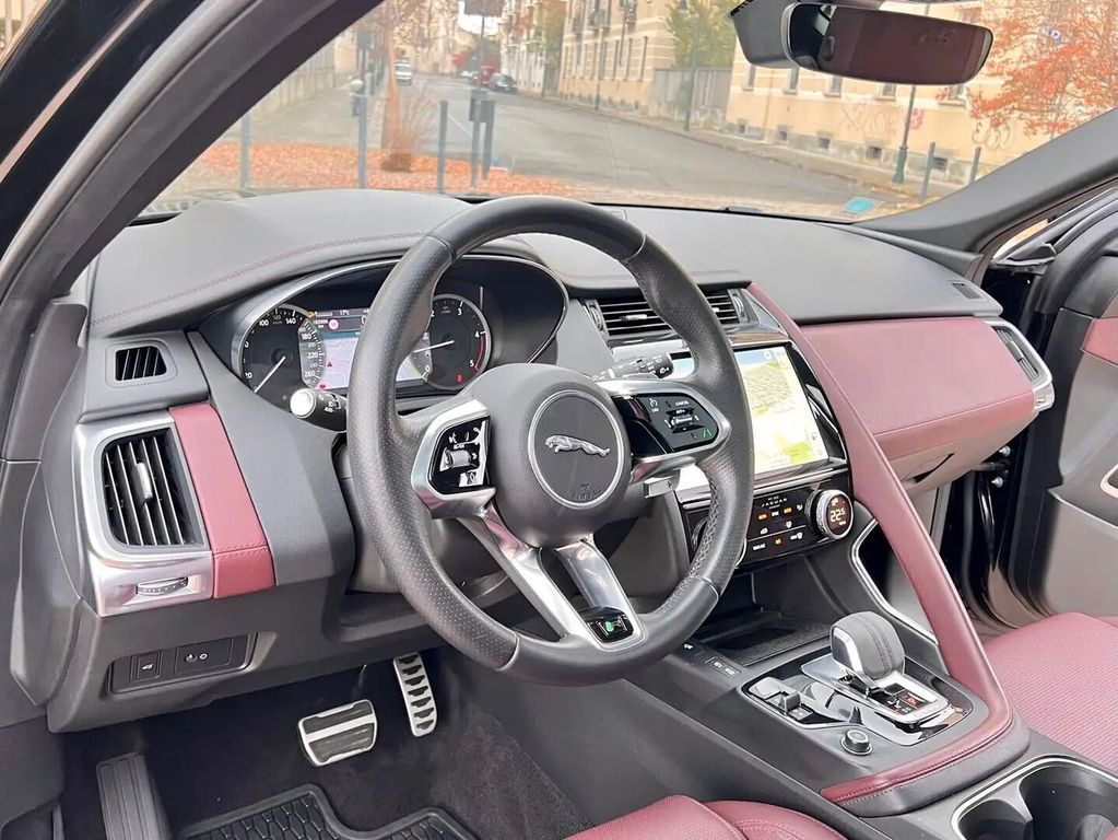 Jaguar E-Pace 2022