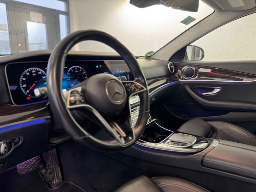 Mercedes-Benz E 300 2021