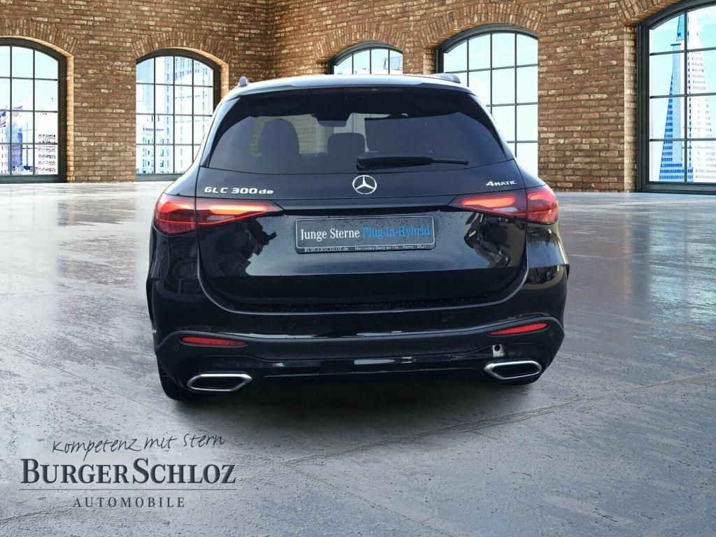 Mercedes-Benz GLC 300 2023