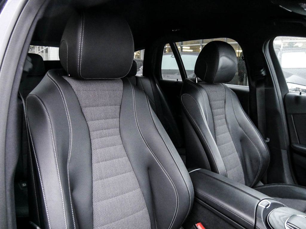 Mercedes-Benz E 300 2022