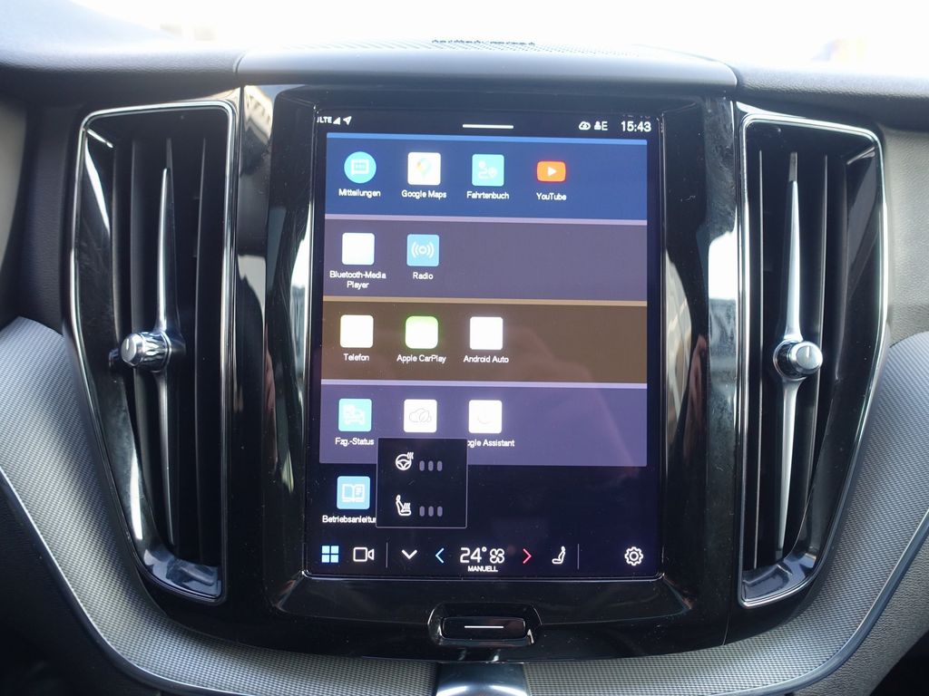 Volvo XC60 2025