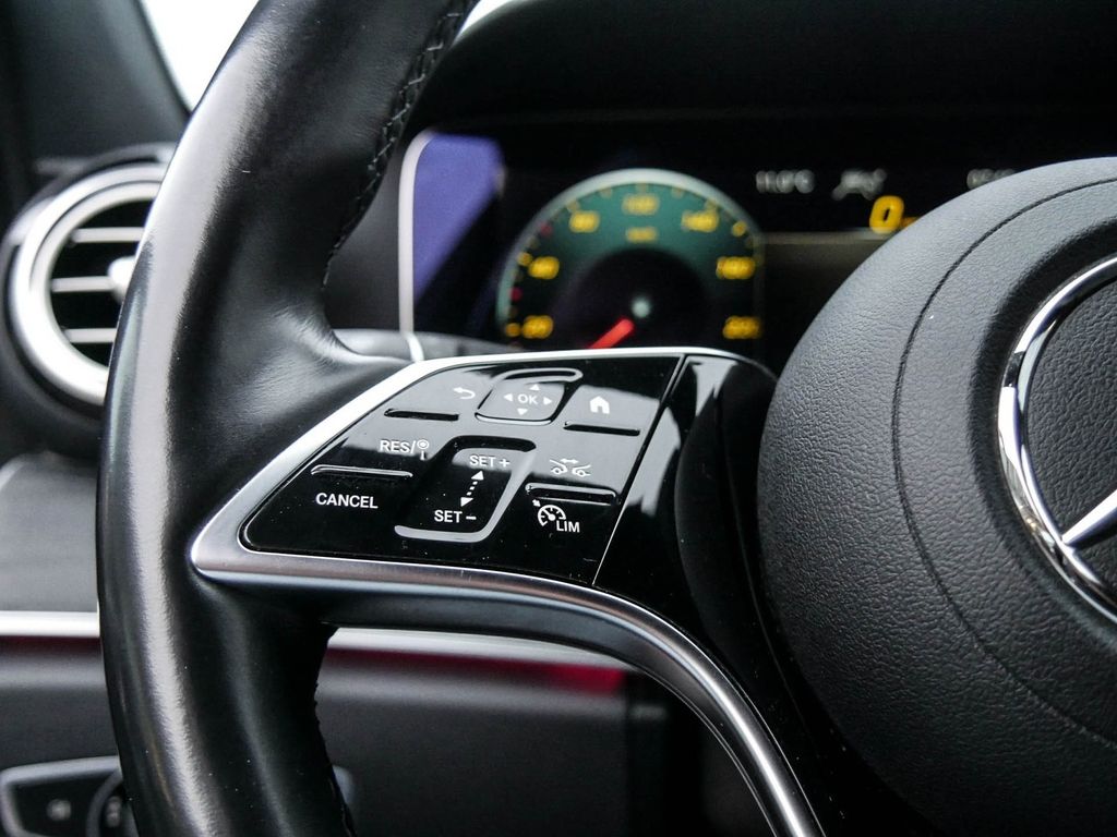 Mercedes-Benz E 300 2022