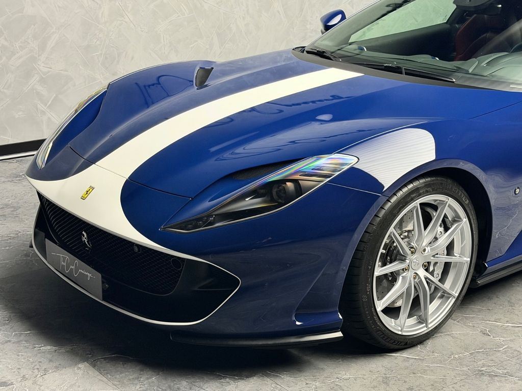 Ferrari 812 2023