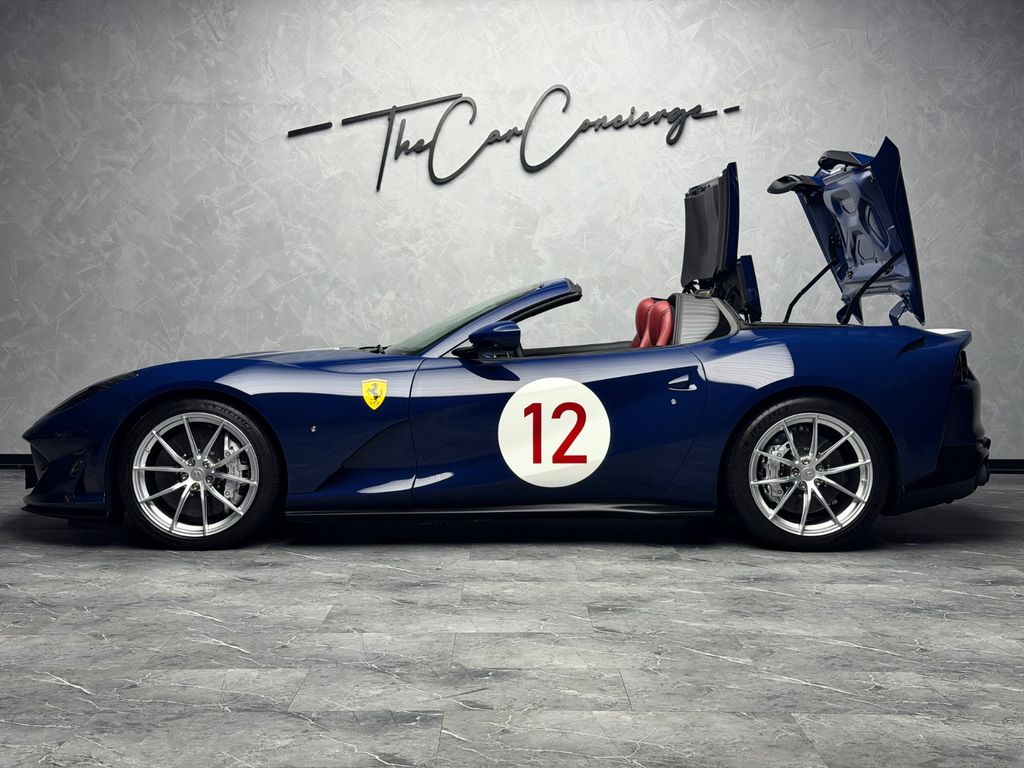Ferrari 812 2023