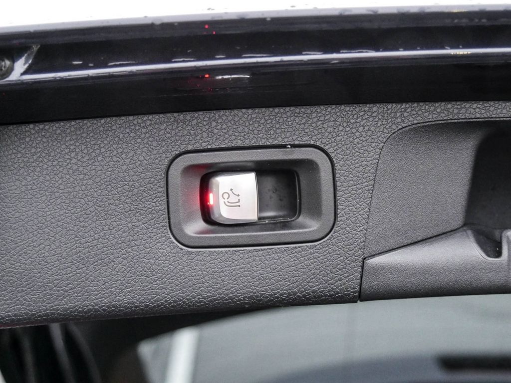 Mercedes-Benz E 300 2022