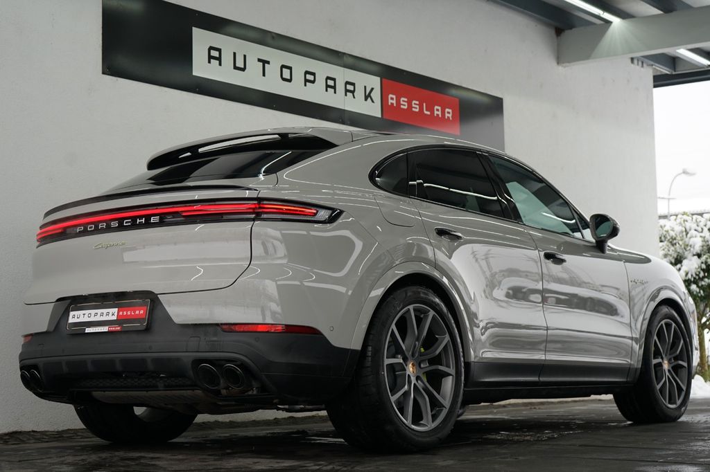 Porsche Cayenne 2024