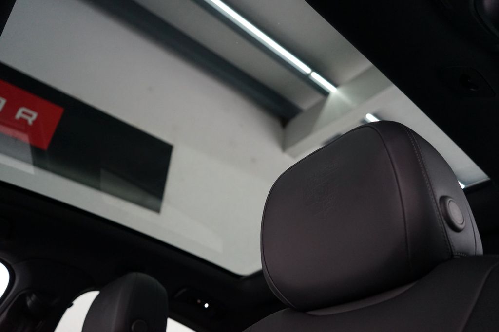 Porsche Cayenne 2024