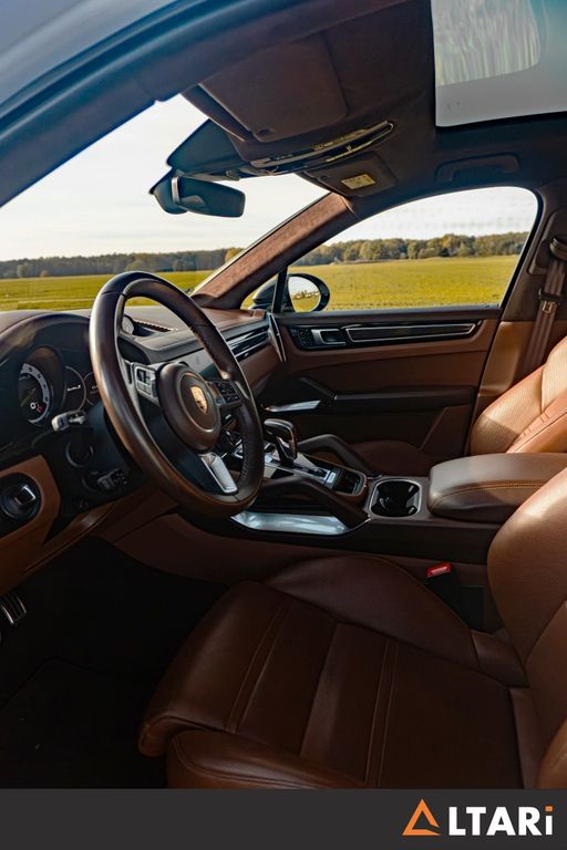 Porsche Cayenne 2020