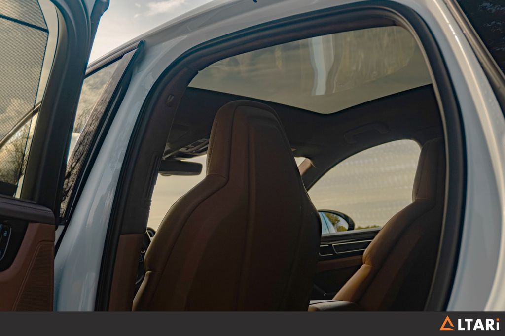 Porsche Cayenne 2020