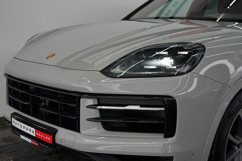 Porsche Cayenne 2024
