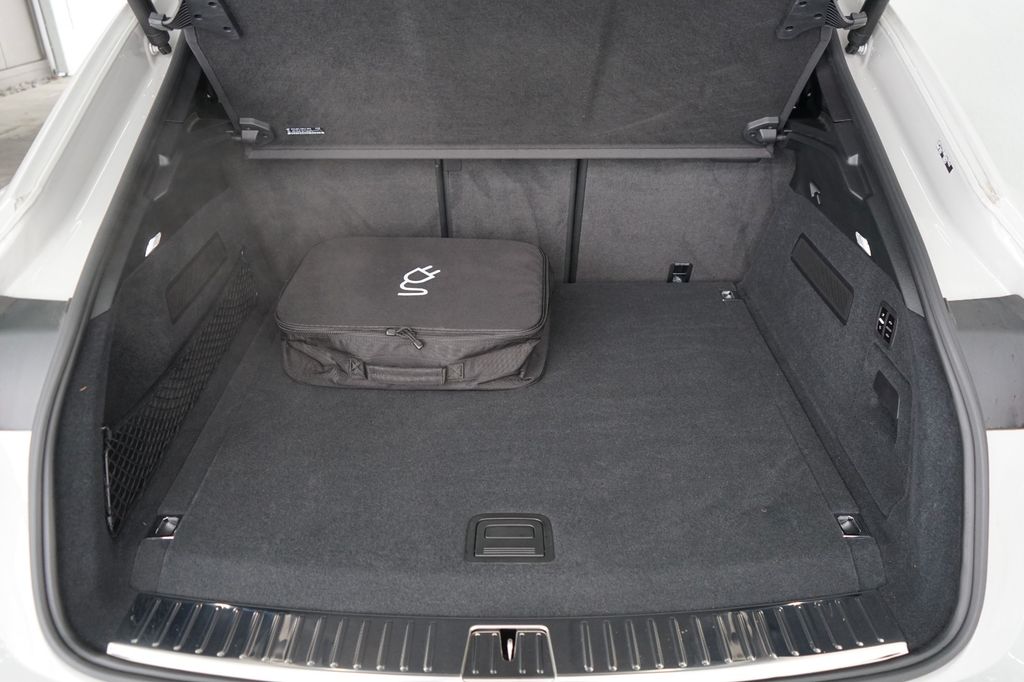 Porsche Cayenne 2024