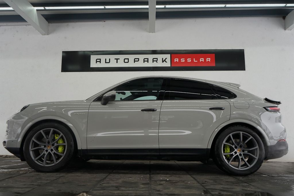 Porsche Cayenne 2024