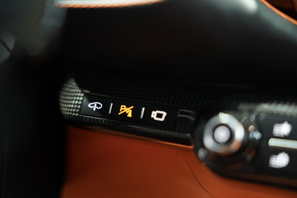 Ferrari 812 2023