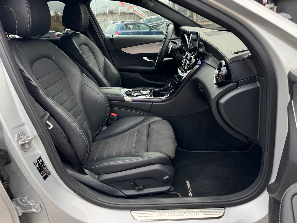 Mercedes-Benz C 300 2020