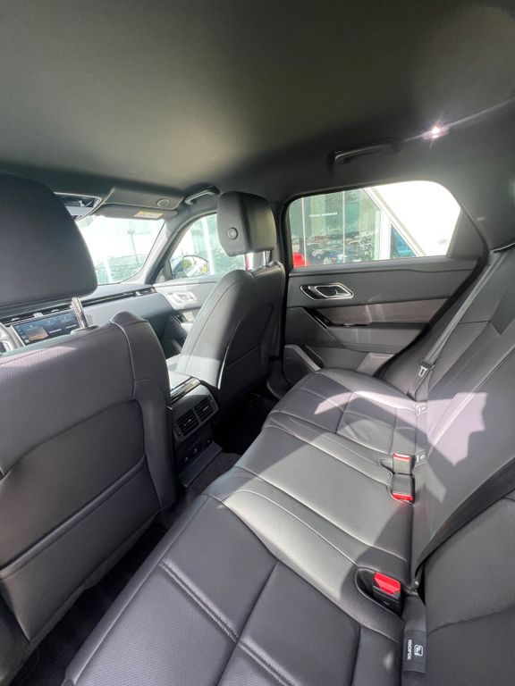 Land Rover Range Rover Velar 2025