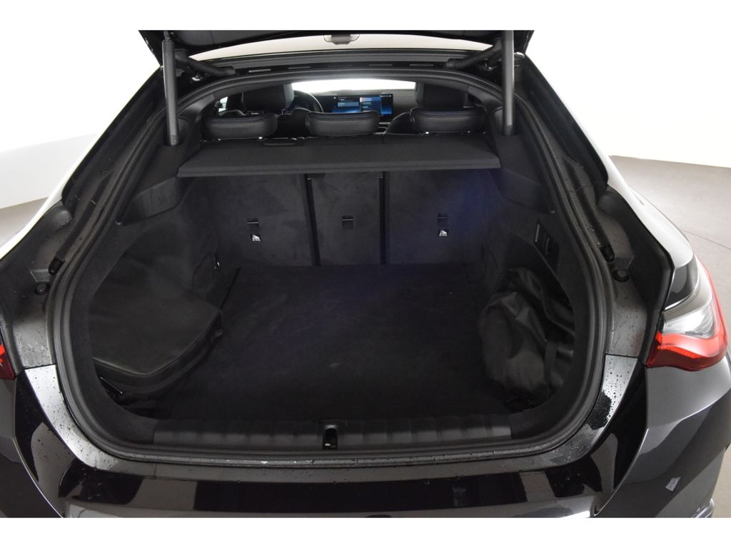 BMW i4 2022