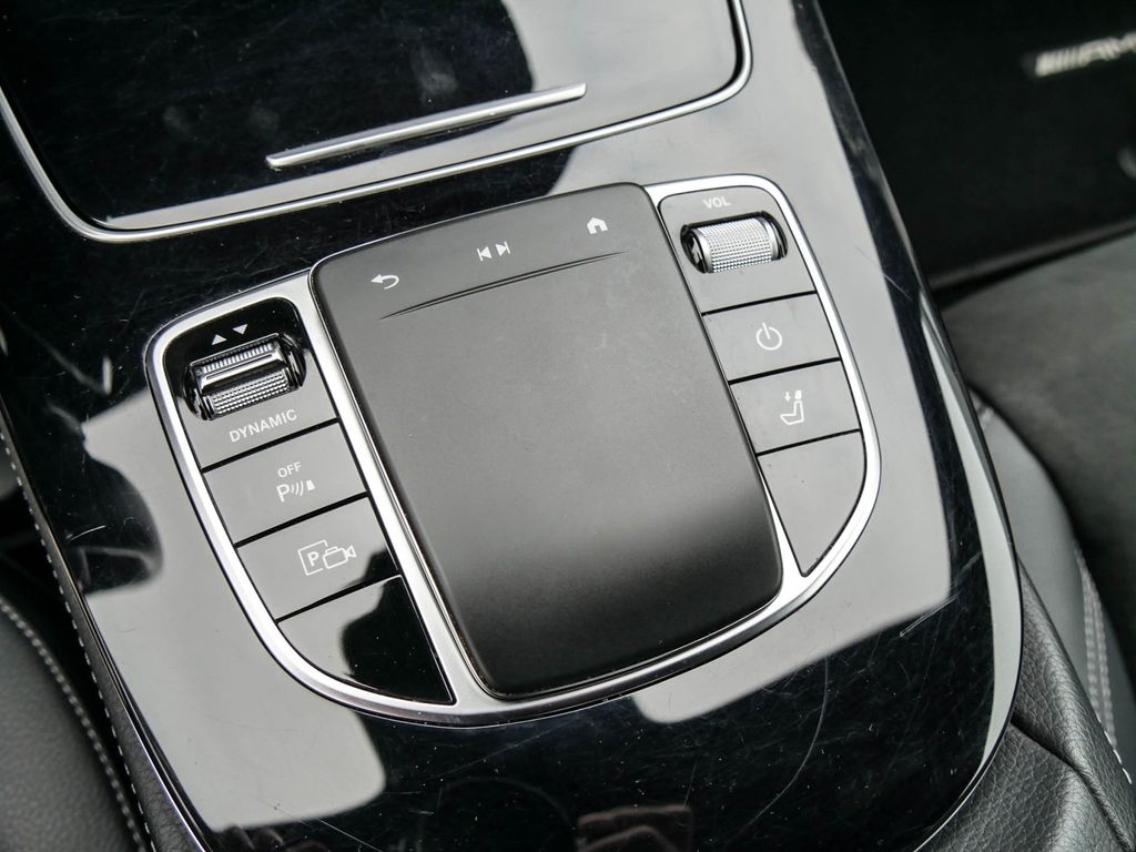 Mercedes-Benz E 300 2022