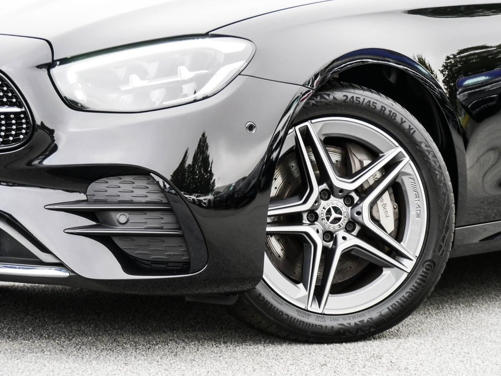 Mercedes-Benz E 300 2022