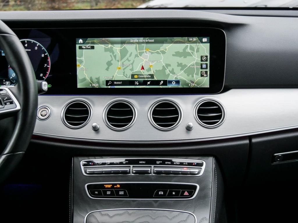 Mercedes-Benz E 200 2022