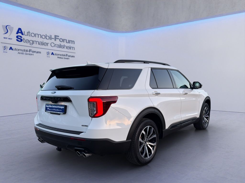 Ford Explorer 2025
