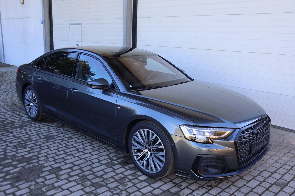 Audi A8 2024