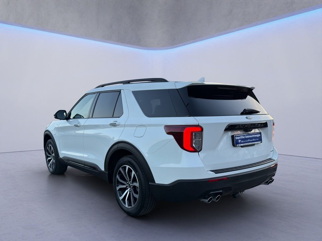 Ford Explorer 2025