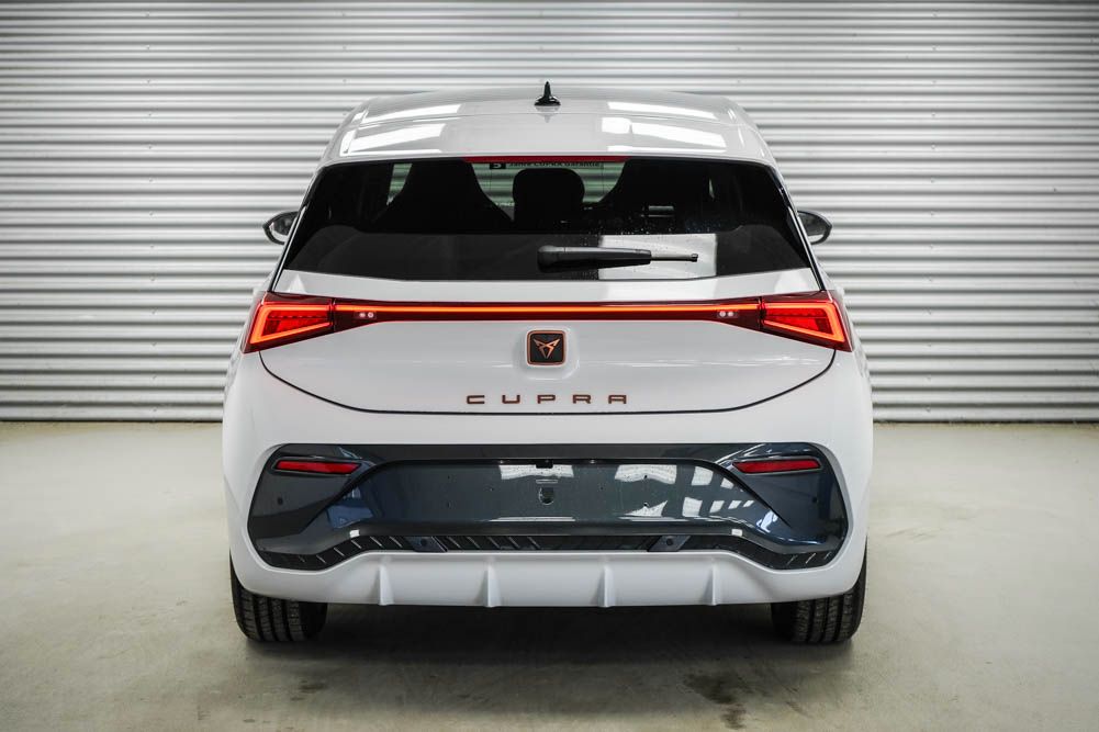 Cupra Born 2025