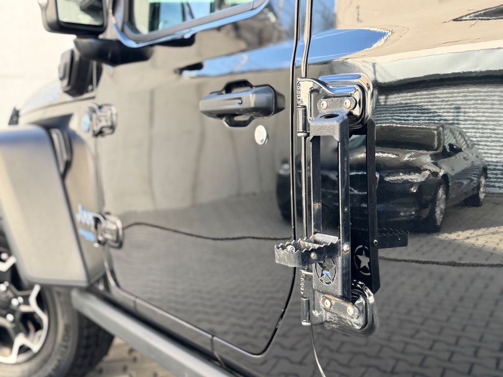 Jeep Wrangler 2021