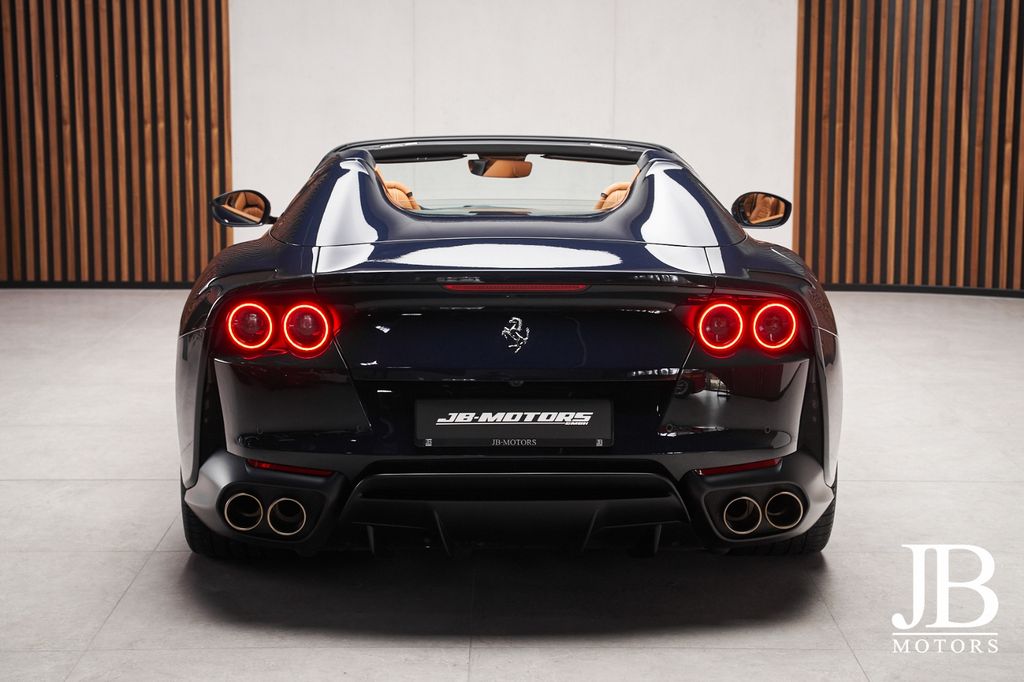 Ferrari 812 2020