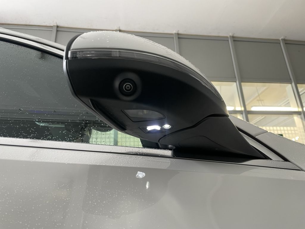 Mercedes-Benz C 220 2024