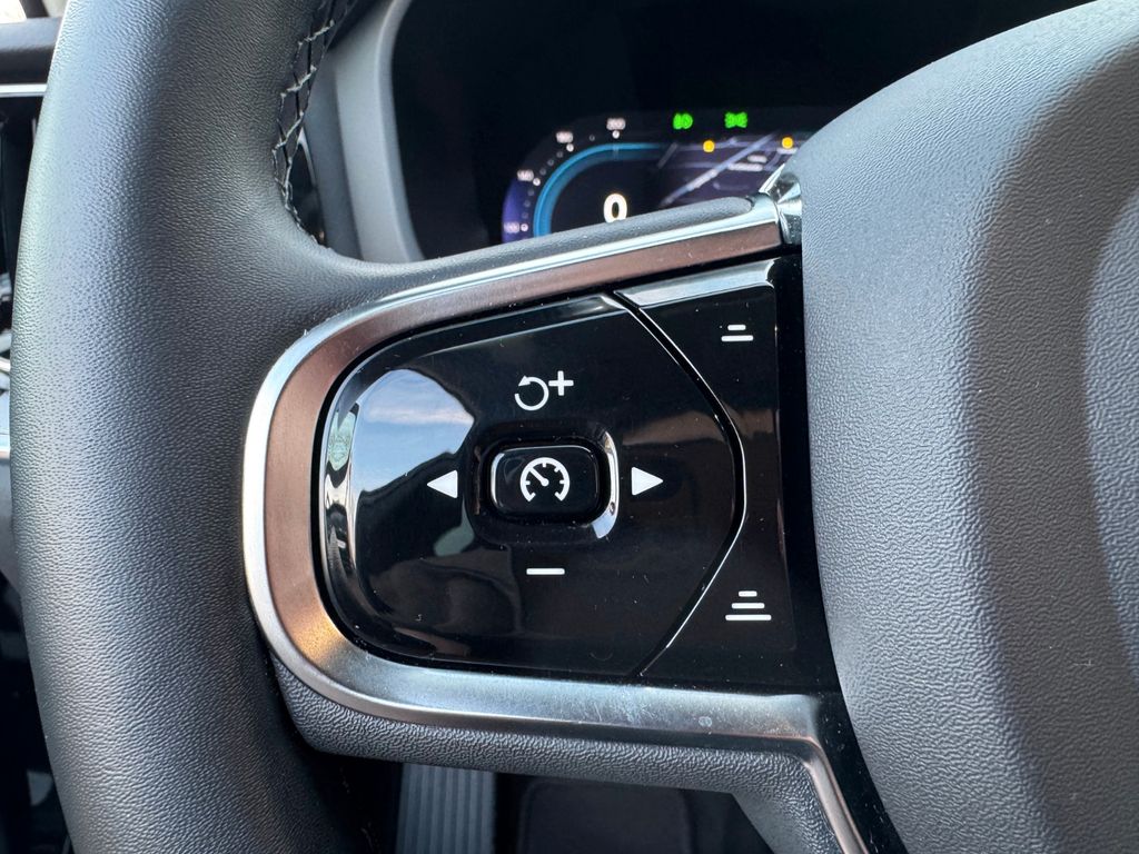Volvo V60 2022