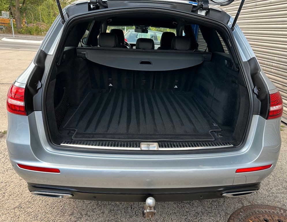 Mercedes-Benz E 220 2022