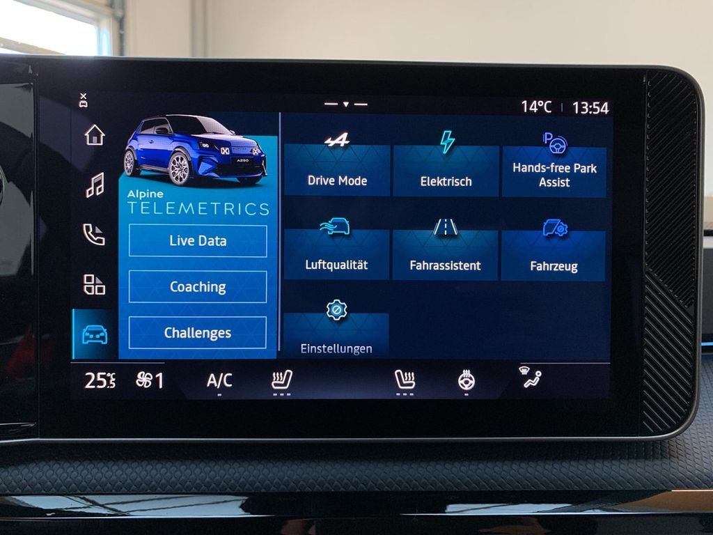 Alpine A290