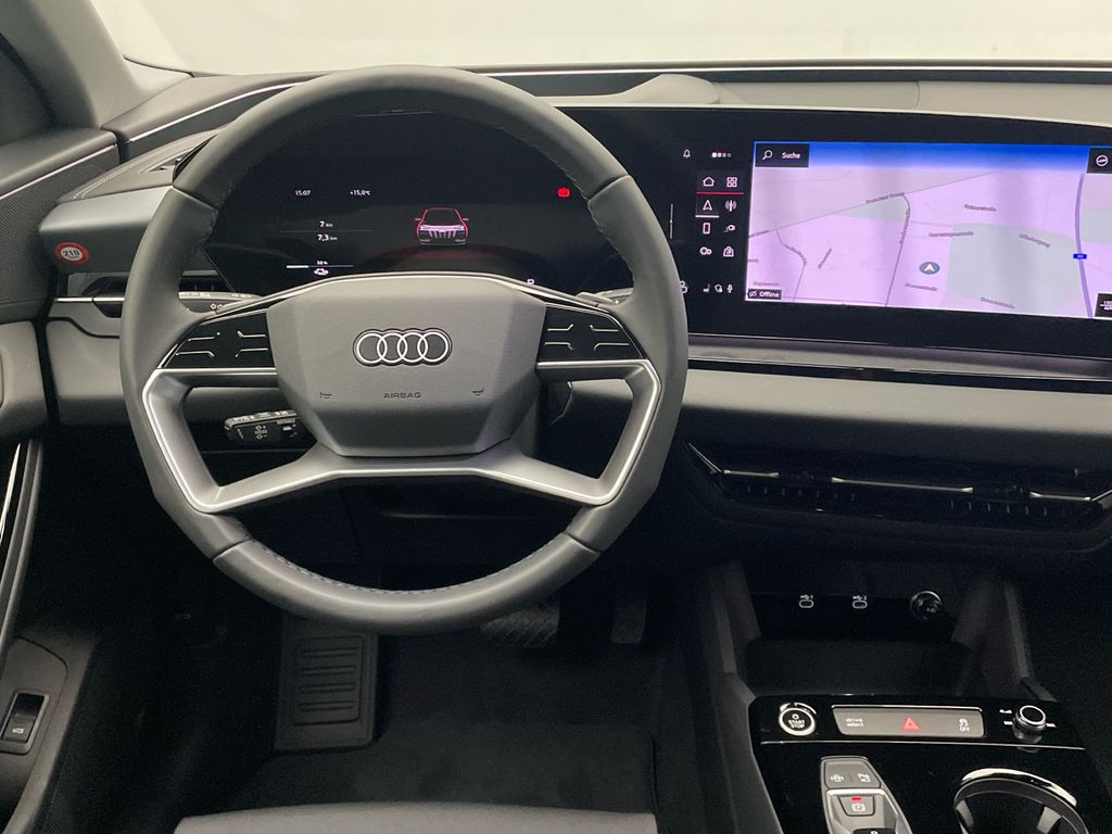 Audi Q6 e-tron 2025