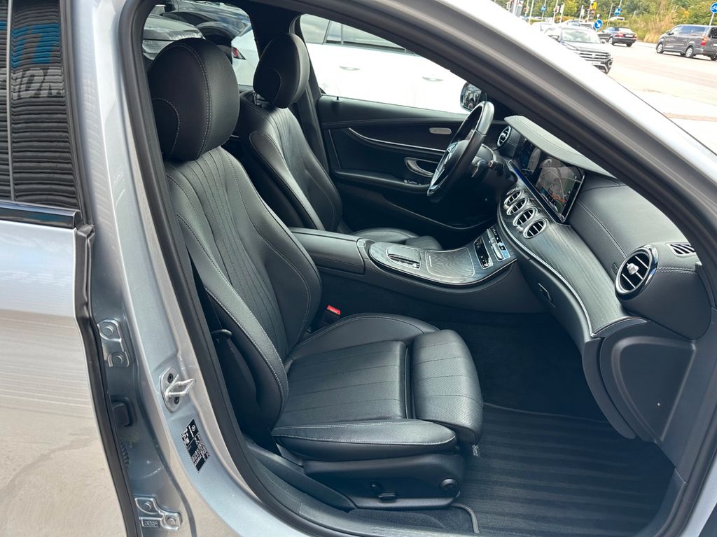 Mercedes-Benz E 220 2022