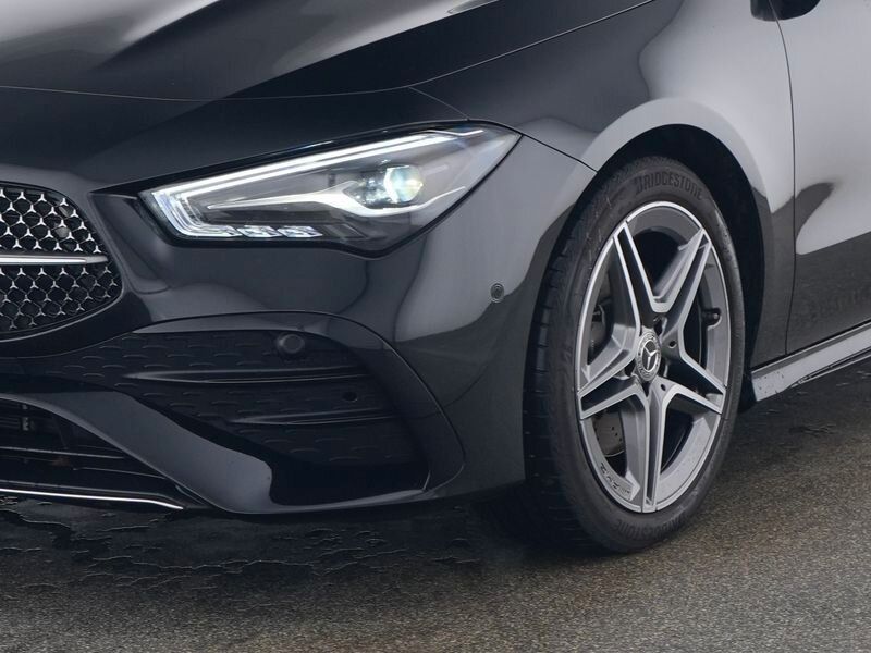 Mercedes-Benz CLA 200 2024